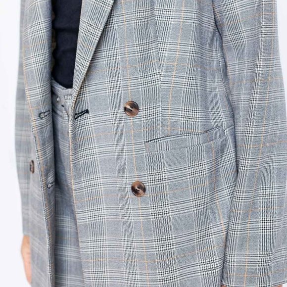 New Gray Plaid Women's Blazer - Picture 5 of 12